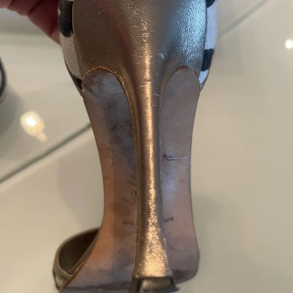 Zebra print Manolo Blahnik heels - Picture 13 of 16